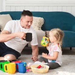 Merkloos Build On Brick Mug - Licht Blauw - 350 Ml - Bouw Je Eigen Mok Met Bouwsteentjes - BPA Vrije Drinkbeker Cadeau Voor Kinderen Of Volwassenen - Koffie Thee Limonade Of Andere Dranken - Pennenbeker - Creatief Accessoire Voor Op Bureau -HnD -Serviesselectie Winkel 1200x1200 147