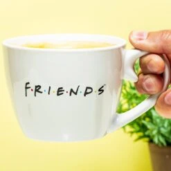 Friends Central Perk Cappuccino Mok -Serviesselectie Winkel 1200x1200 223