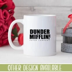Dunder Mifflin Mok - The Office Merchandise - Michael Scoot - Koffiemok - Grappige Cadeaus - Kado Man - Cadeau Voor Man - Mokken En Bekers - Verjaardag Cadeau - Koffiekopjes - Mok Met Tekst - Collega Kado -Serviesselectie Winkel 1200x1200 236
