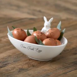 Riviera Maison Eierschaal Paasdecoratie, Eierhouder - Fresh Farm Eggs Bowl - Wit - Porselein - Giftbox -Serviesselectie Winkel 1200x1200 517