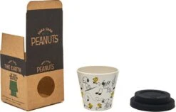 Quy Cup - 90ml Ecologische Reis Beker - Espressobeker “Peanuts Snoopy Music” Met Zwarte Siliconen Deksel -Serviesselectie Winkel 1200x768