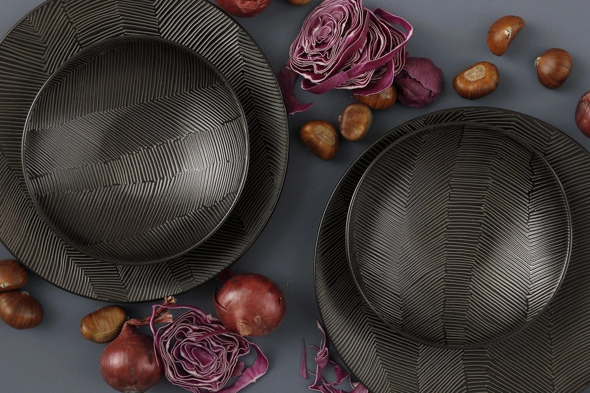 Palmer Schaal Leaf 19 Cm Zwart Stoneware 1 Stuk(s) 4 Palmer Schaal Leaf 19 Cm Zwart Stoneware 1 Stuk(s) - Afbeelding 4