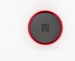 Circular&Co. Herbruikbare To Go Koffiebeker (rCUP) Zwart/roze 12oz/340ml 16 Circular&Co. Herbruikbare To Go Koffiebeker (rCUP) Zwart/roze 12oz/340ml -Serviesselectie Winkel 1200x982 2