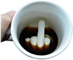 Merkloos Middelvinger Koffiemok - Grappig - Creatief - Perfect Cadeau - Humor - Thee - Melk - Keramiek -Serviesselectie Winkel 1200x997