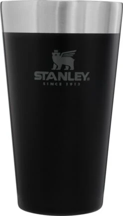 Stanley The Stacking Beer Pint 0,47l - Beker - Hammertone Green -Serviesselectie Winkel 686x1200 1
